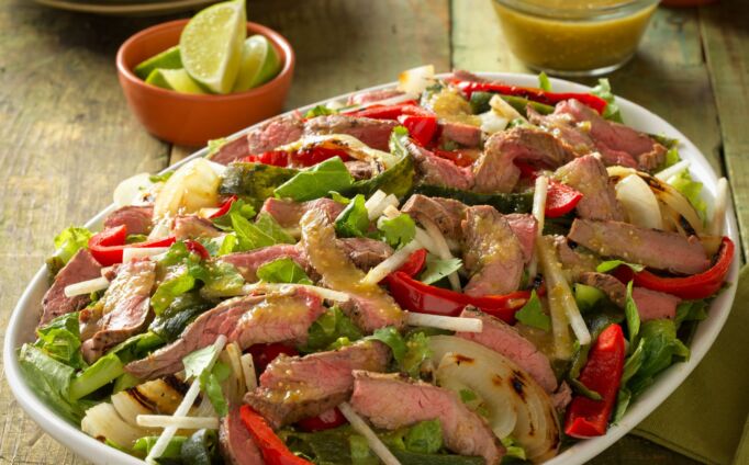 Beef Fajita Salad with Salsa Verde